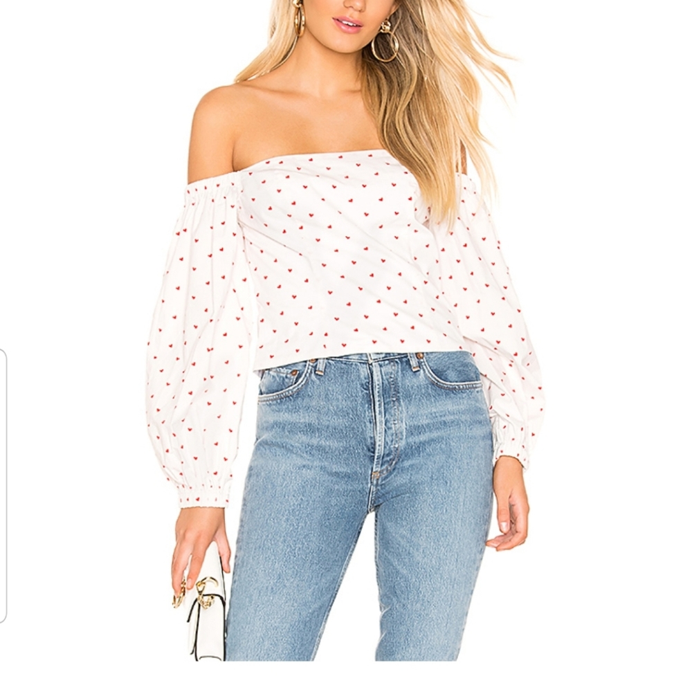 L'Academie heart top perfect for Valentines